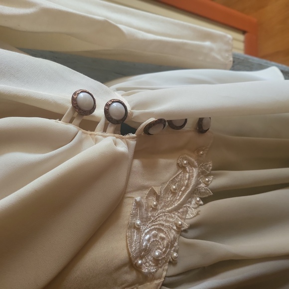 STUNNING CUSTOM MADE TOP & SKIRT - Picture 4 of 16